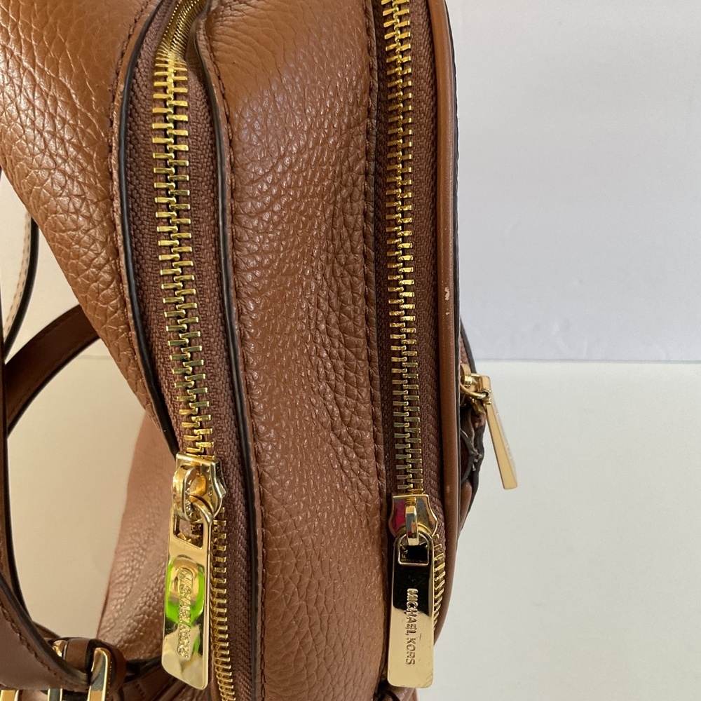 Michael Kors Adina Medium Pebbled Leather Backpack Brown Quite Luxury - Picture 12 of 16
